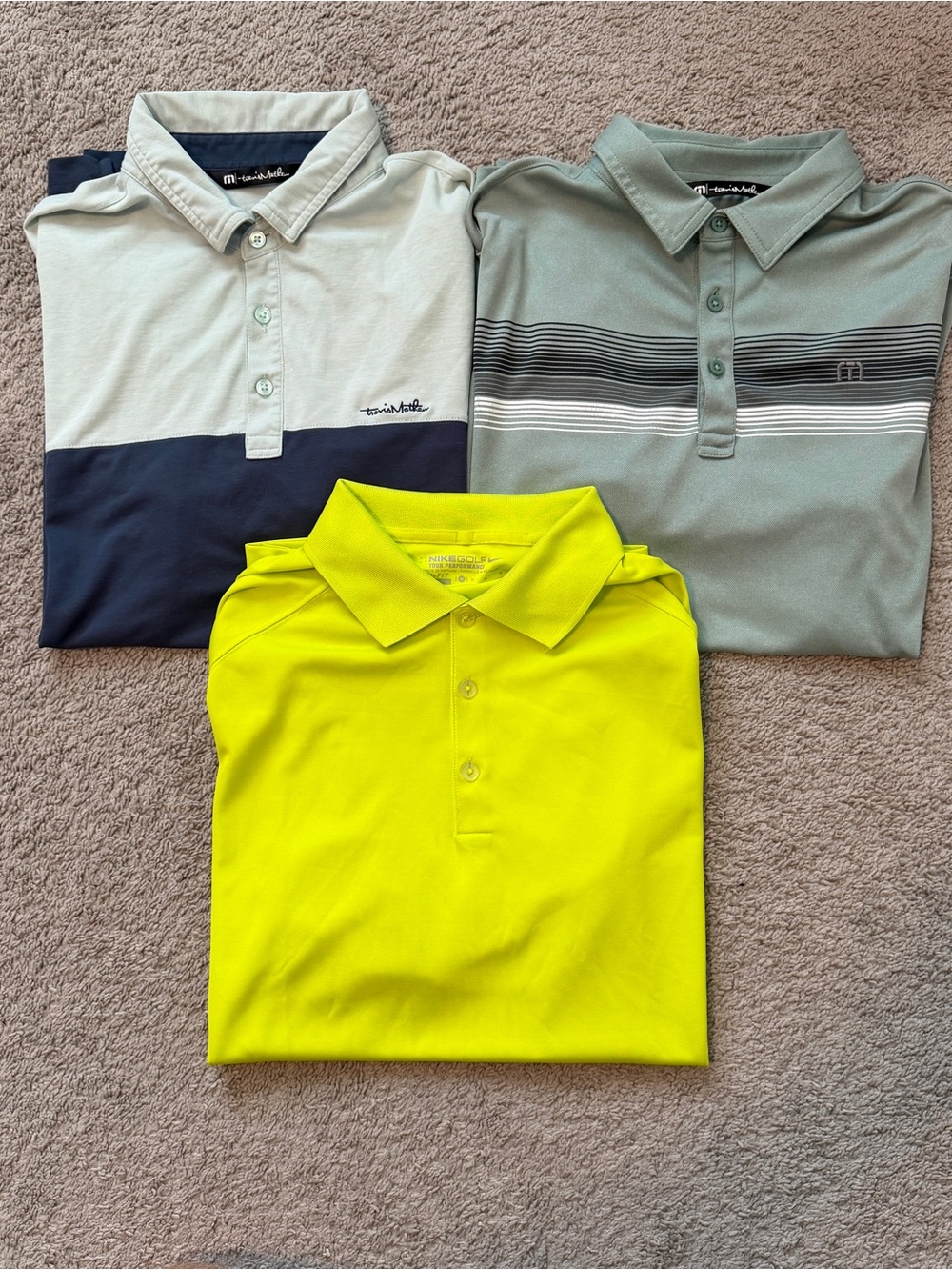 3-Pack Men's Golf Polos Size Medium - TravisMathew & Nike Golf Lot